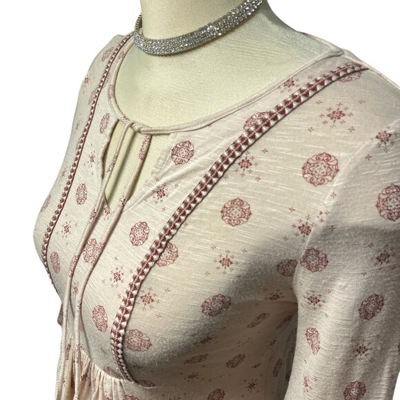 RUE21 Peasant Top Boho Folksy Bell Sleeves Tie Front Pale Dusty Pink Size Small - Picture 3 of 6